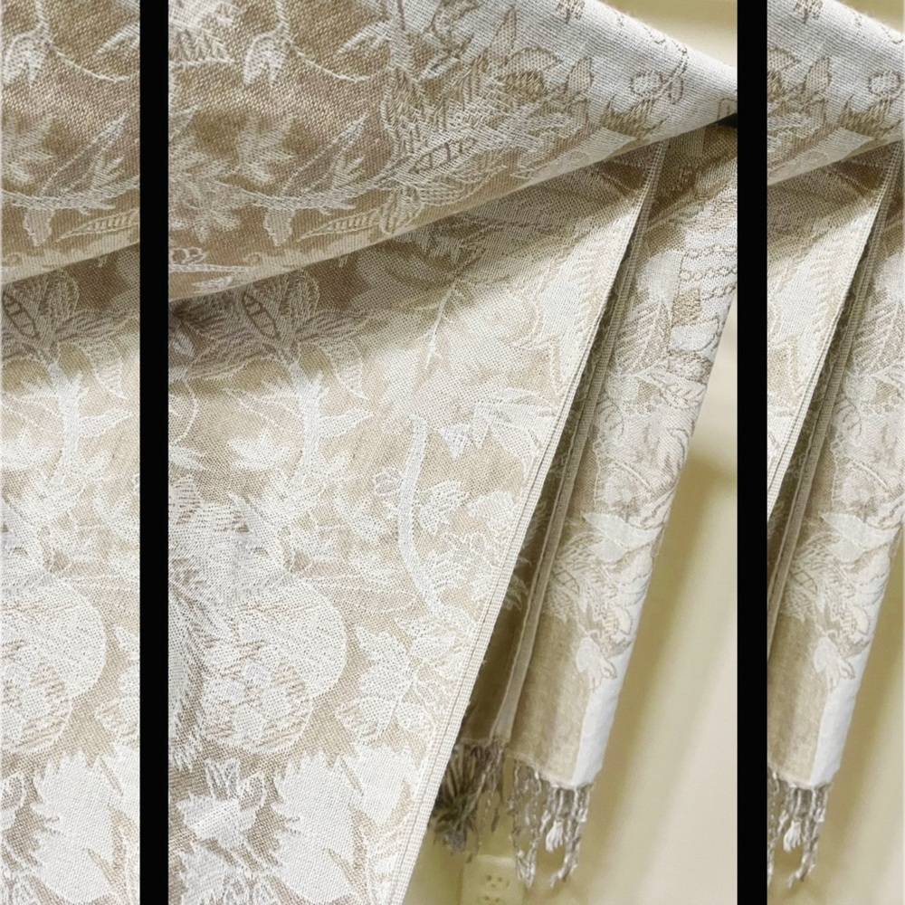 Waverley Beige Scarf